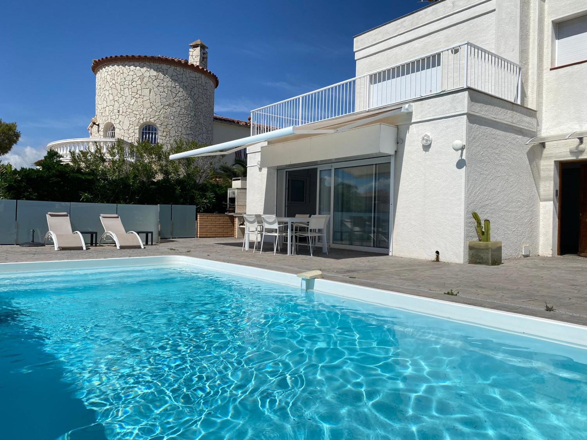 Agi Cap Llarg Villa Roses Exterior photo