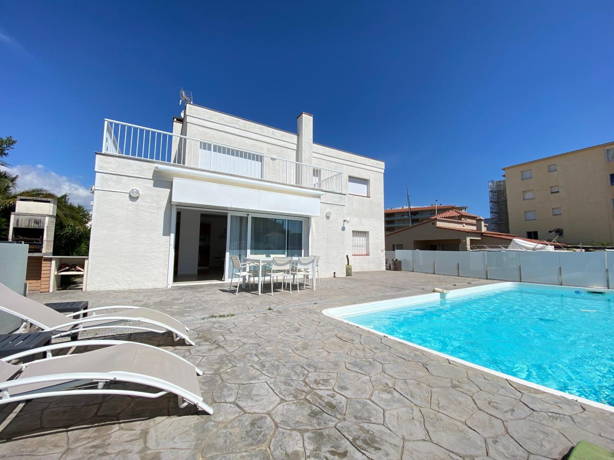 Agi Cap Llarg Villa Roses Exterior photo